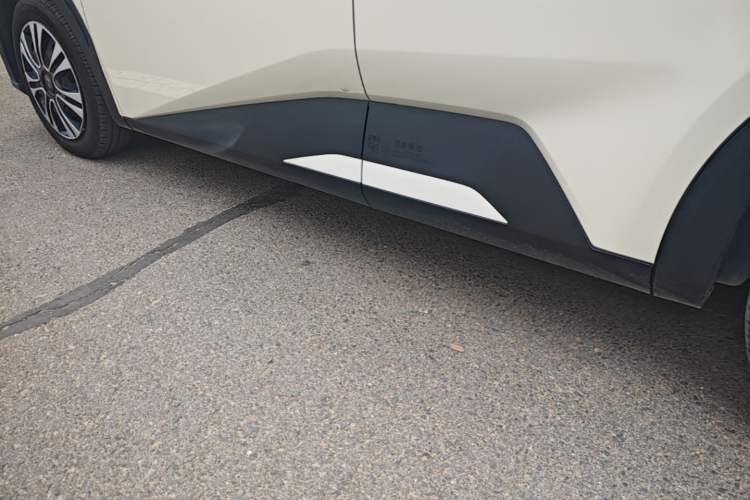 Used BYD Seagull 2025 305km Active Version Left Side Sill