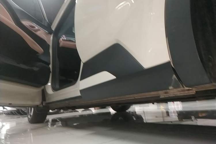 Used BYD Seagull 2025 Smart Drive Version 305 km Freedom Edition Left Side Sill