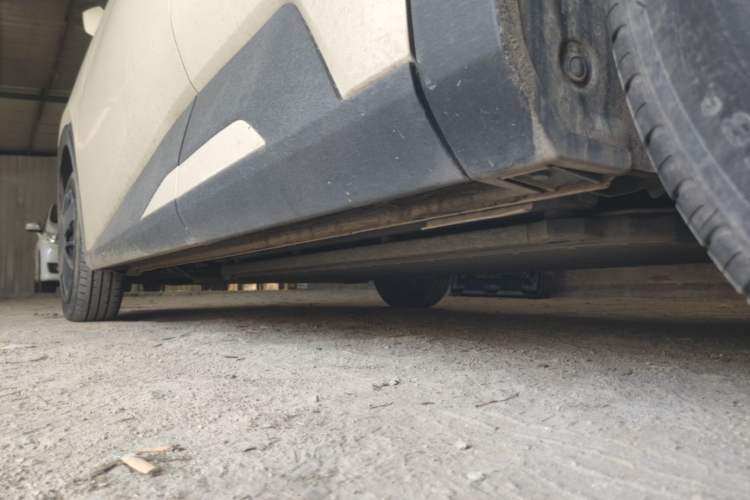 Used BYD Seagull 2025 305km Active Version Left Side Sill