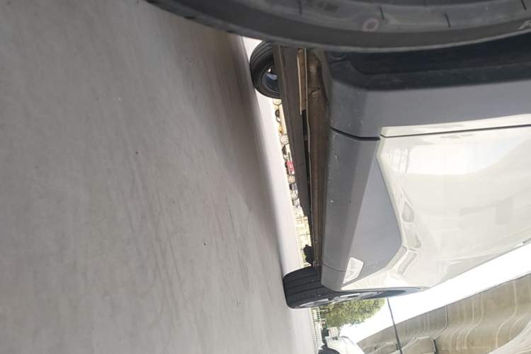 Used BYD Seagull 2025 305 km Free Version Left Side Sill