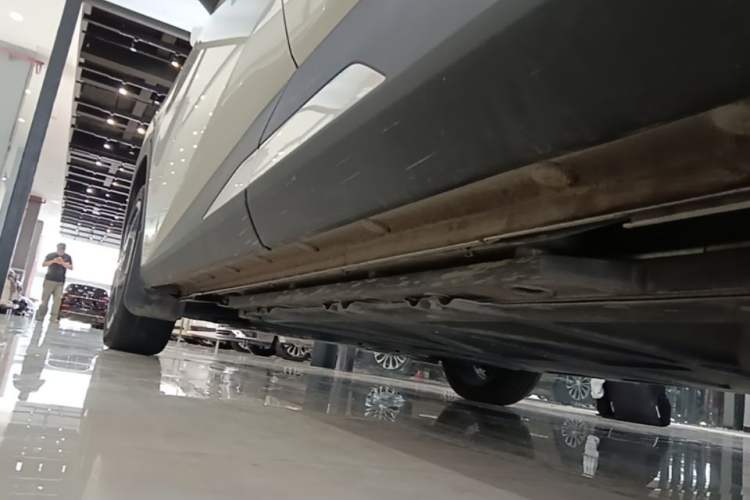 Used BYD Seagull 2025 405 km Flying Edition Left Side Sill