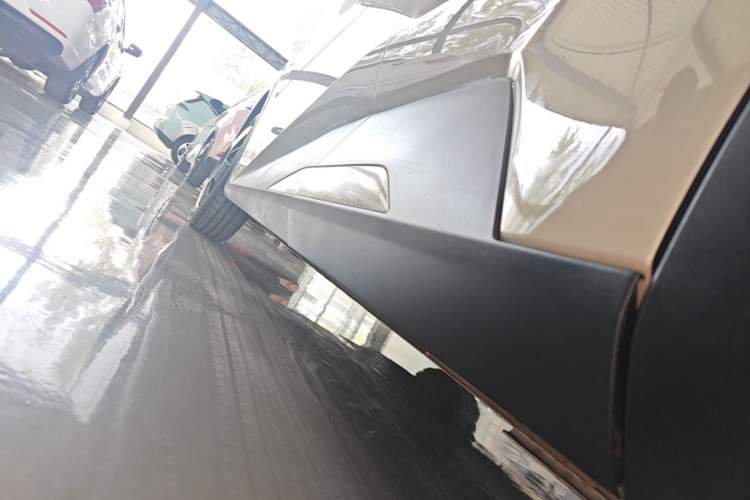 Used BYD Seagull 2025 305km Active Version Left Side Sill