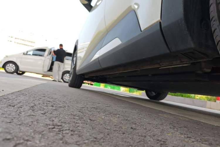Used BYD Seagull 2025 305 km Free Version Left Side Sill