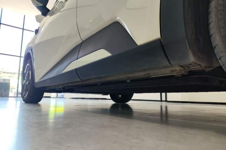 Used BYD Seagull 2025 Smart Drive Version 305 km Freedom Edition Left Side Sill