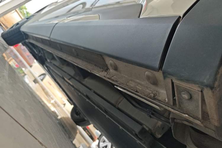 Used BYD Seagull 2025 305km Active Version Left Side Sill