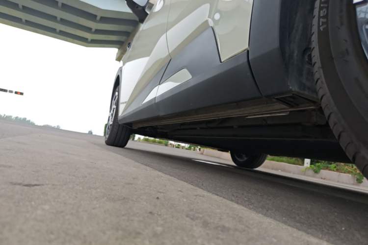 Used BYD Seagull 2025 Smart Drive Version 305 km Freedom Edition Left Side Sill