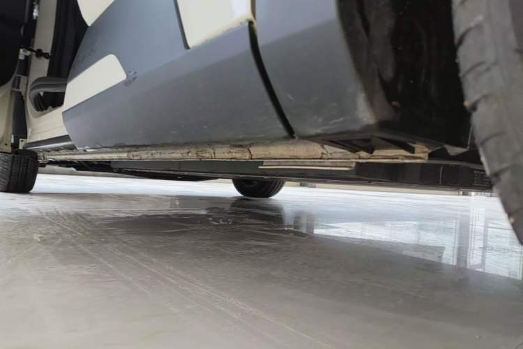 Used BYD Seagull 2025 305km Active Version Left Side Sill