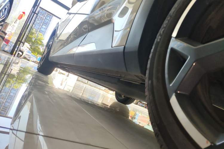 Used BYD Seagull 2025 Model Smart Drive Version 405km Free-Spirited Version Left Side Sill