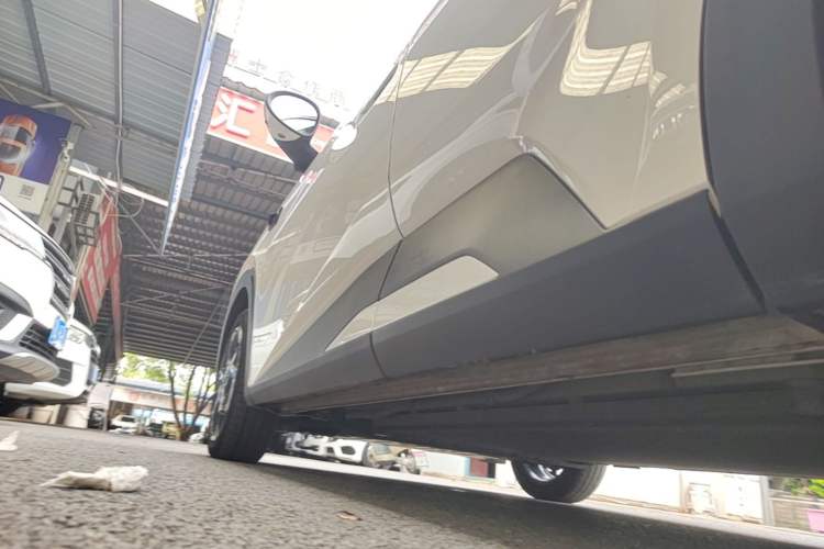 Used BYD Seagull 2025 Smart Drive Version 305 km Freedom Edition Left Side Sill
