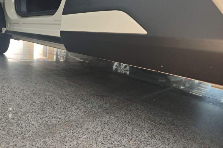 Used BYD Seagull 2025 305km Active Version Left Side Sill