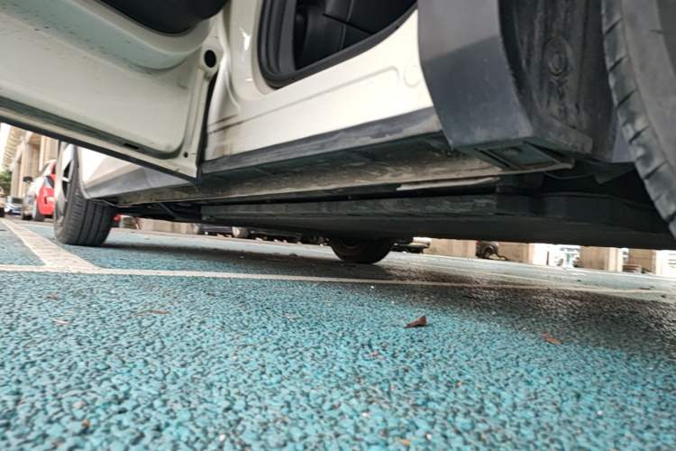 Used BYD Seagull 2025 305km Active Version Left Side Sill