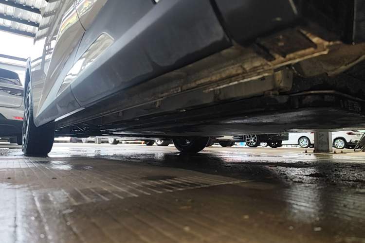 Used BYD Seagull 2025 305 km Free Version Left Side Sill