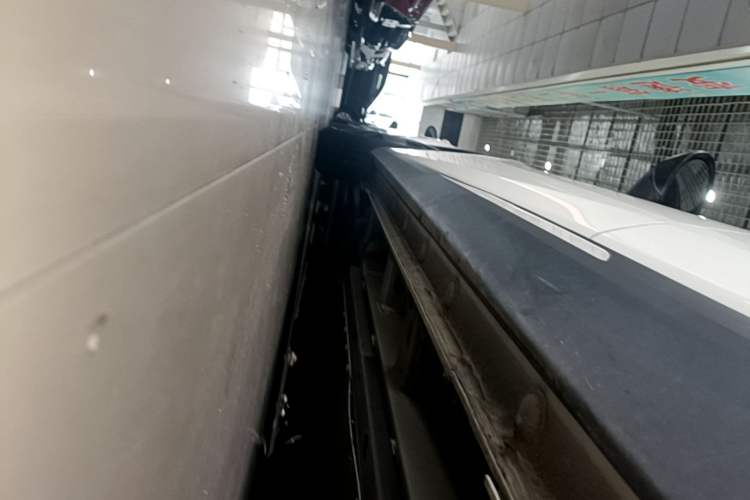 Used BYD Seagull 2025 305km Active Version Left Side Sill