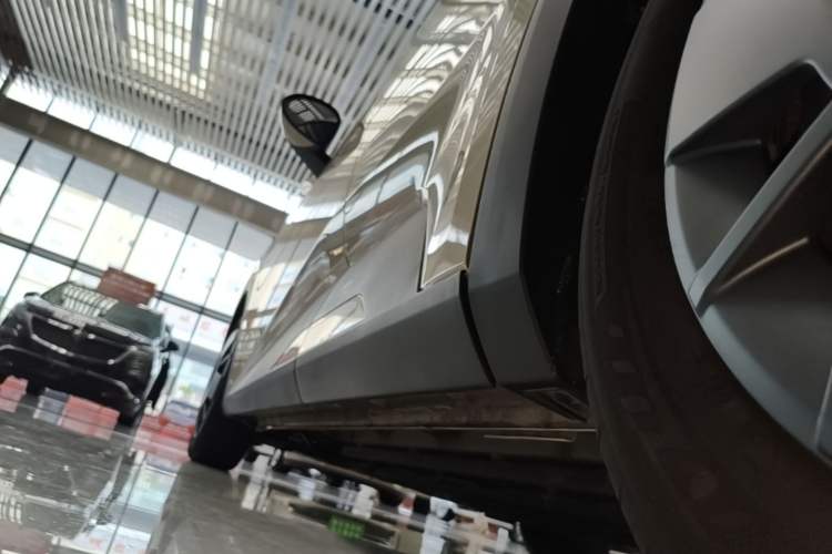 Used BYD Seagull 2025 305km Active Version Left Side Sill