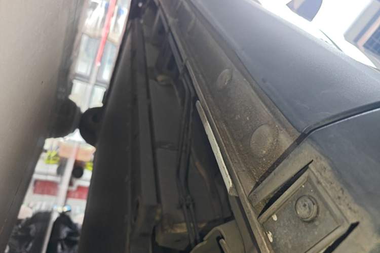 Used BYD Seagull 2025 305km Active Version Left Side Sill