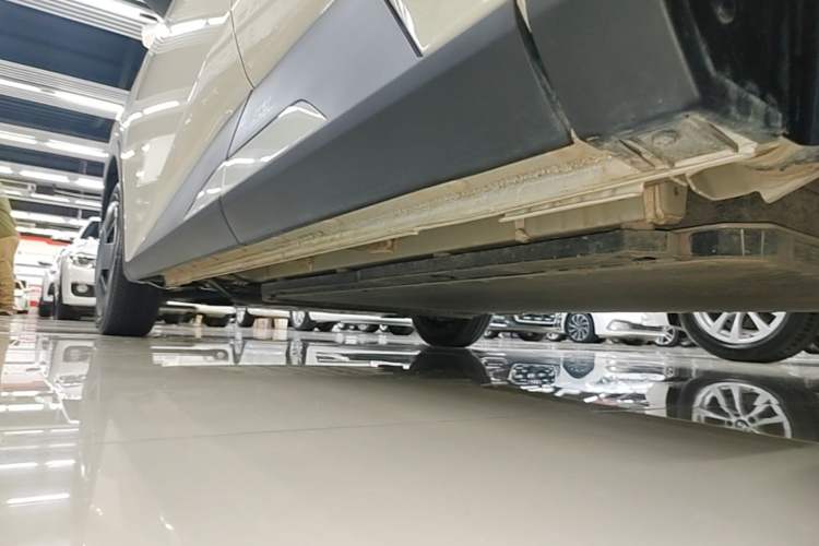 Used BYD Seagull 2025 305km Active Version Left Side Sill