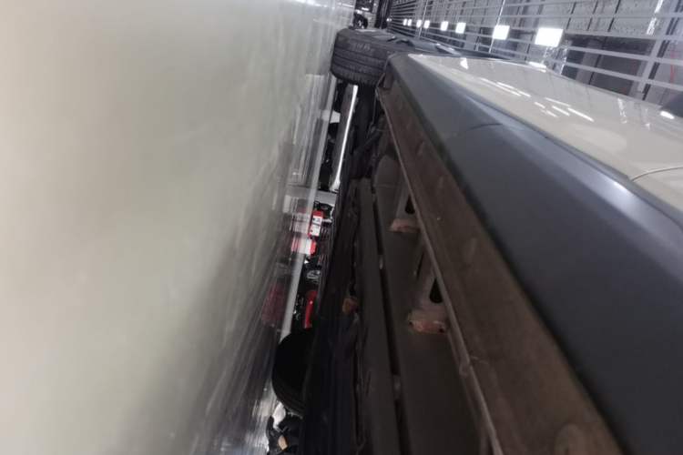 Used BYD Seagull 2025 305km Active Version Left Side Sill