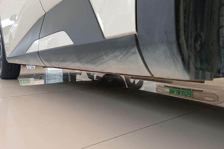 Used BYD Seagull 2025 Smart Drive Version 305 km Freedom Edition Left Side Sill