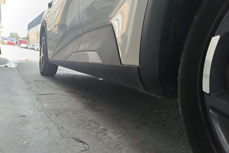 Used BYD Seagull 2025 Smart Drive Version 305 km Freedom Edition Left Side Sill