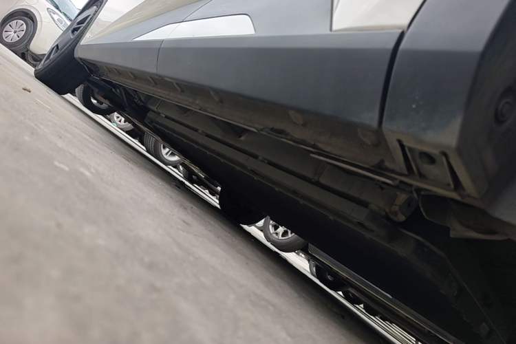 Used BYD Seagull 2025 305km Active Version Left Side Sill