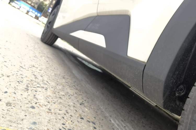 Used BYD Seagull 2025 Intelligent Driving Version 305 km Dynamic Edition Left Side Sill