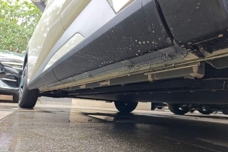Used BYD Seagull 2025 305km Active Version Left Side Sill