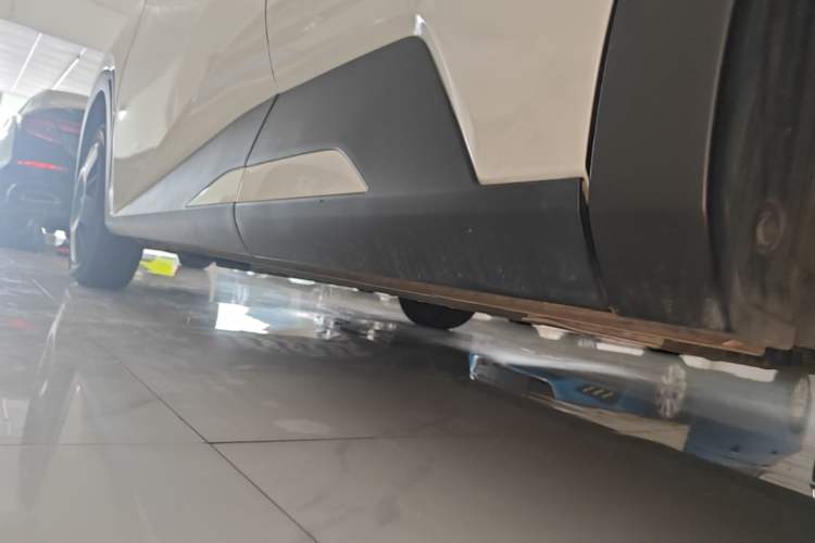 Used BYD Seagull 2025 Intelligent Driving Version 305 km Dynamic Edition Left Side Sill
