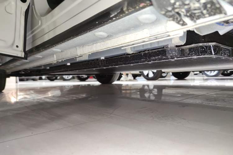 Used BYD Seagull 2025 305km Active Version Left Side Sill