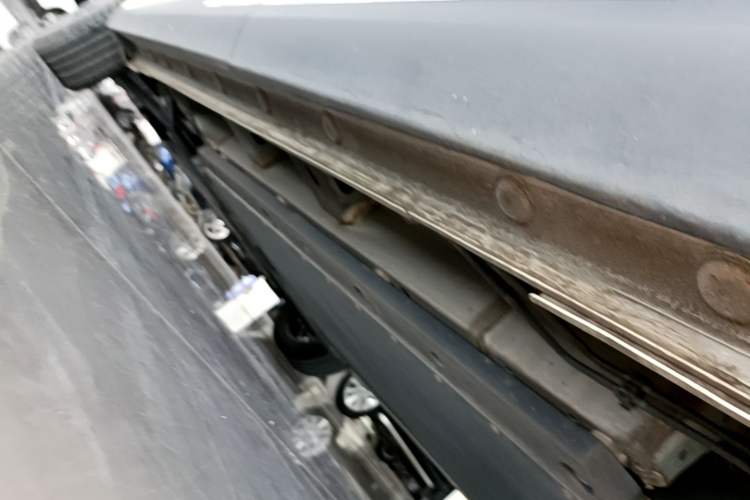 Used BYD Seagull 2025 305 km Free Version Left Side Sill