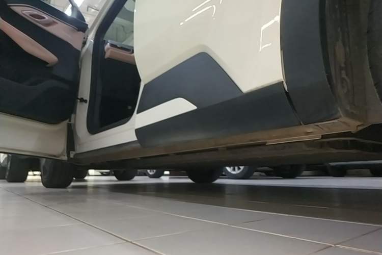 Used BYD Seagull 2025 305km Active Version Left Side Sill
