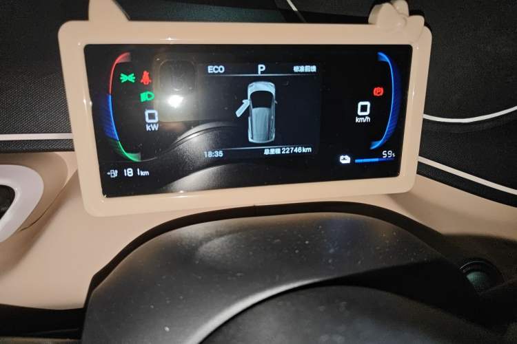 Used BYD Seagull 2025 305 km Free Version Odometer Close Up