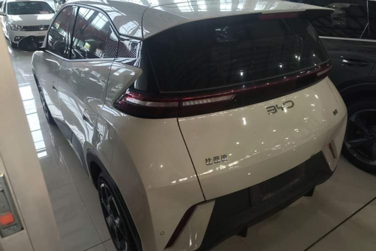 Used BYD Seagull 2025 305 km Free Version Rear Left 45 Deg
