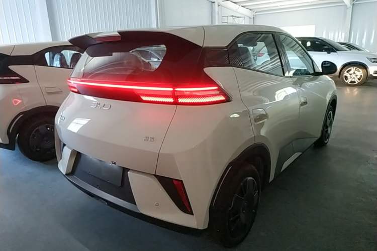 Used BYD Seagull 2025 Intelligent Driving Version 305 km Dynamic Edition Rear Right 45 Deg