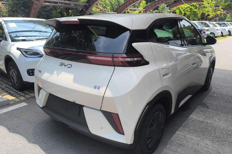 Used BYD Seagull 2025 305km Active Version Rear Right 45 Deg