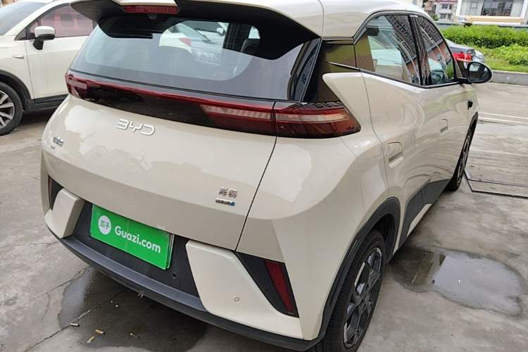 Used BYD Seagull 2025 305 km Free Version Rear Right 45 Deg