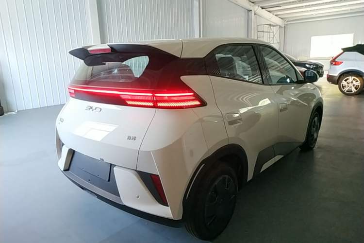 Used BYD Seagull 2025 Intelligent Driving Version 305 km Dynamic Edition Rear Right 45 Deg