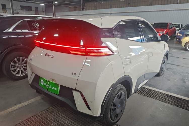 Used BYD Seagull 2025 305km Active Version Rear Right 45 Deg