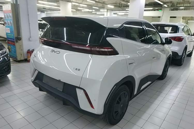 Used BYD Seagull 2025 305km Active Version Rear Right 45 Deg