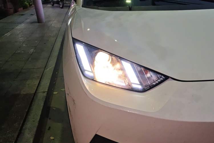 Used BYD Seagull 2025 305km Active Version Right Front Headlight