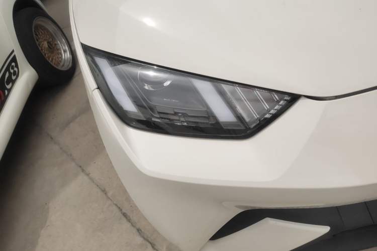 Used BYD Seagull 2025 305km Active Version Right Front Headlight