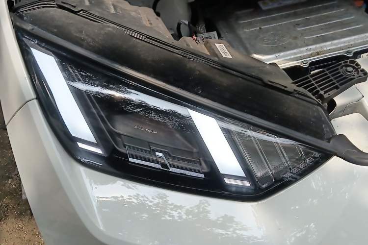 Used BYD Seagull 2025 305 km Free Version Right Front Headlight