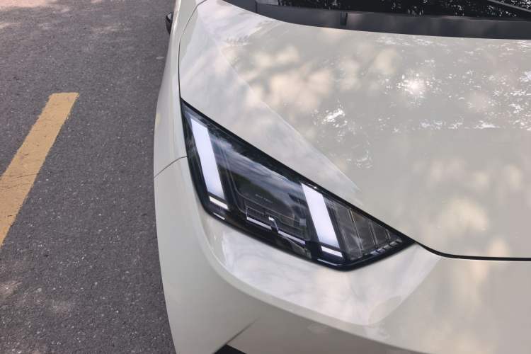 Used BYD Seagull 2025 Smart Drive Version 305 km Freedom Edition Right Front Headlight