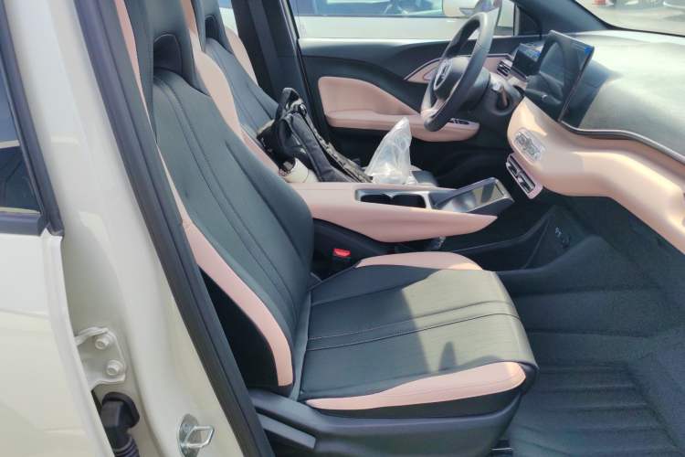 Used BYD Seagull 2025 Intelligent Driving Version 305 km Dynamic Edition Right Front Seat
