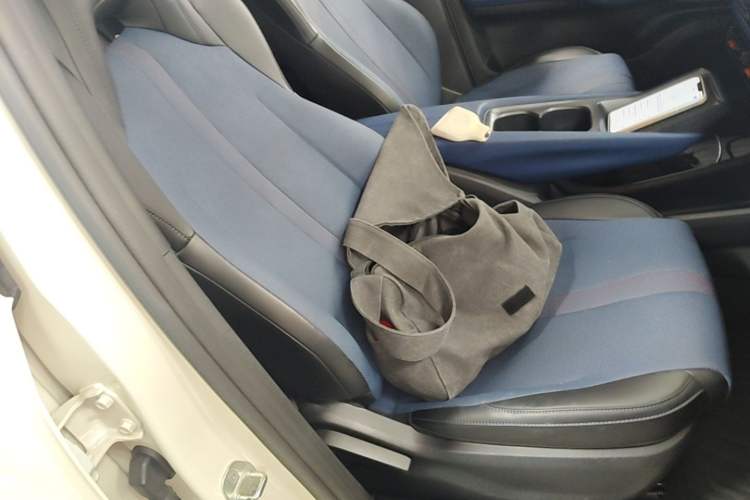 Used BYD Seagull 2025 Intelligent Driving Version 305 km Dynamic Edition Right Front Seat
