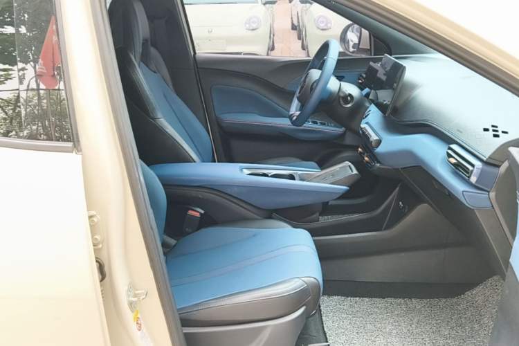 Used BYD Seagull 2025 405 km Flying Edition Right Front Seat
