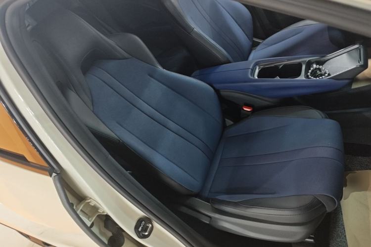 Used BYD Seagull 2025 Intelligent Driving Version 305 km Dynamic Edition Right Front Seat