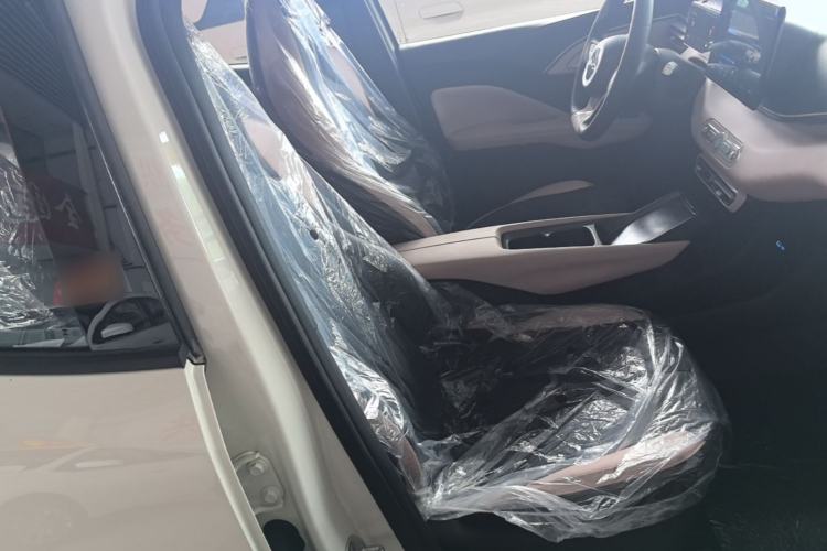 Used BYD Seagull 2025 Intelligent Driving Version 305 km Dynamic Edition Right Front Seat