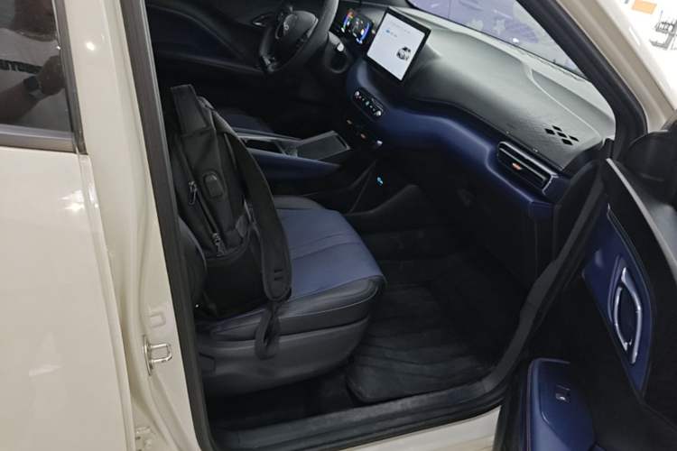 Used BYD Seagull 2025 Intelligent Driving Version 305 km Dynamic Edition Right Front Seat