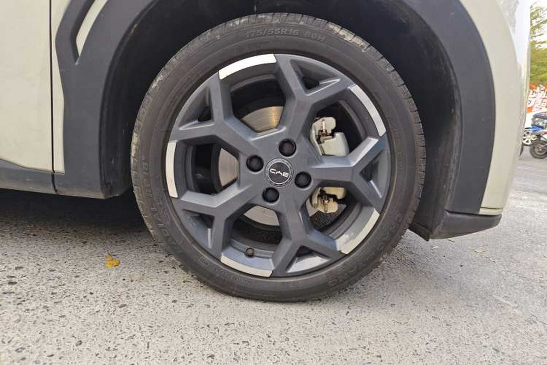Used BYD Seagull 2025 405 km Flying Edition Right Front Wheel Hub