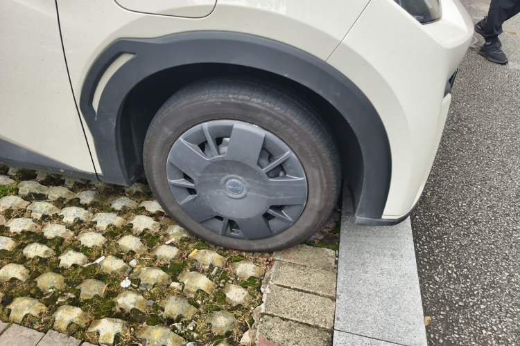 Used BYD Seagull 2025 305km Active Version Right Front Wheel Hub